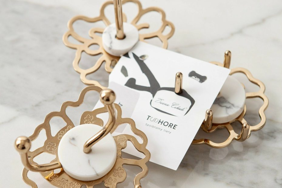 Anthro bathroom hardware: Upscale toilet paper holder for half bath renovation